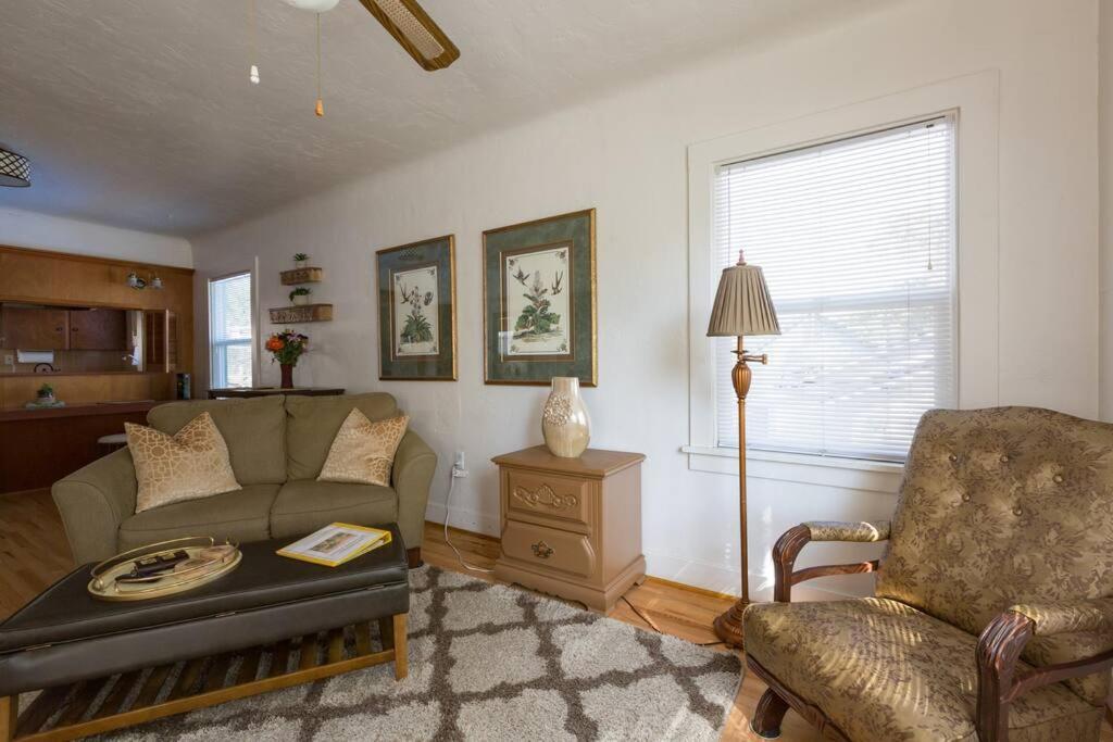 Wine Country Bungalow 아타스카데로 외부 사진